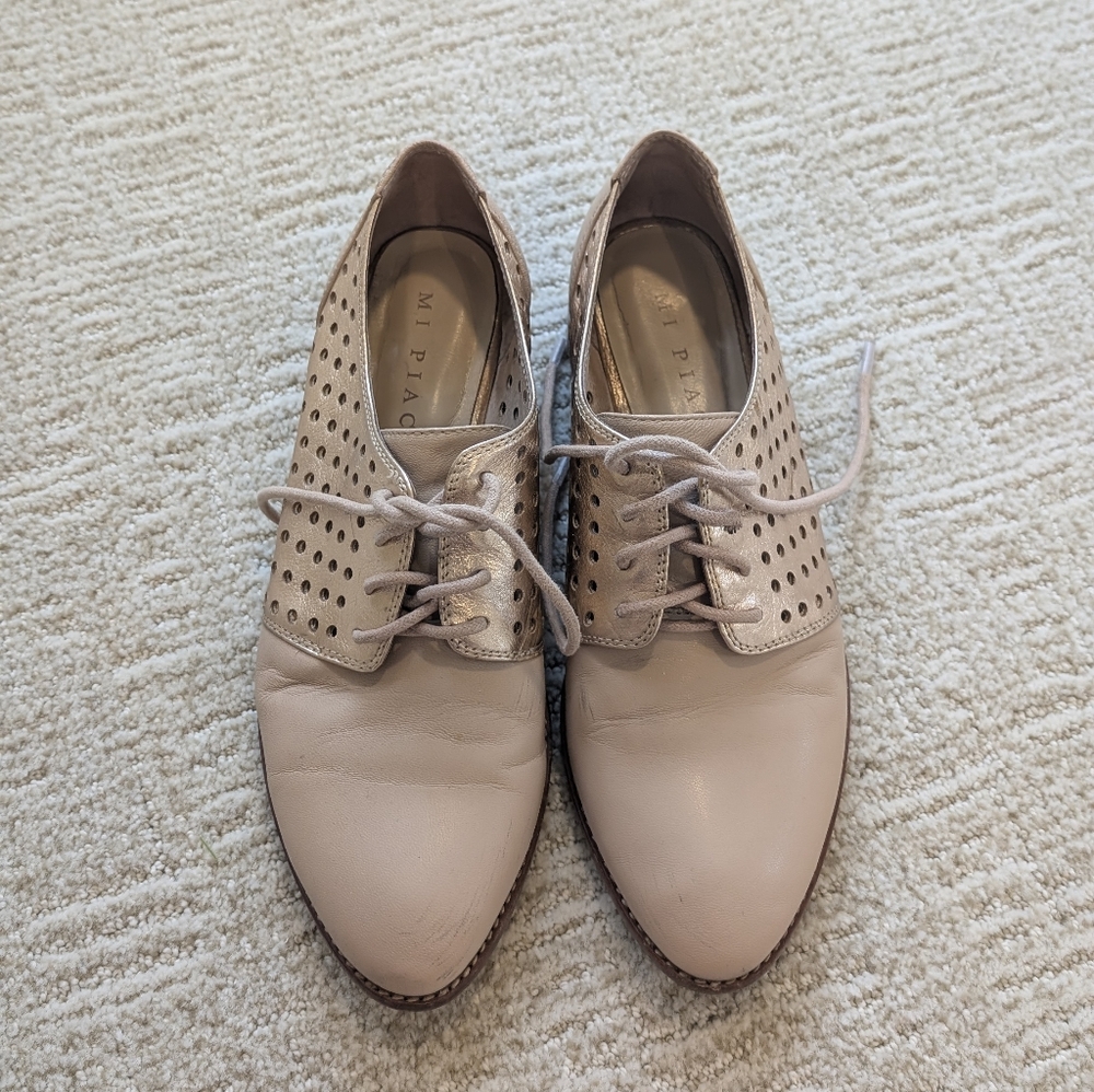 Mi Piaci Leather, Rose Gold & Creamy Pink, Oxford Flats with Beautiful Detail